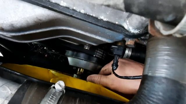 Замена и регулировка натяжения ремня привода агрегатов ЗМЗ 406 Газель