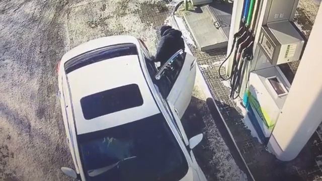 Женщина заживо сгорела в автомобиле в Благовещенске