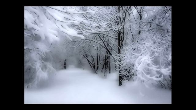 Месяц над водой отражается.Колыбельная.