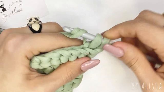?ЕЛОЧКА КРЮЧКОМ ИЗ ТРИКОТАЖНОЙ ПРЯЖИ??ПОДАРОК ВЯЗАНЫЙ КРЮЧКОМ?BY ALISHA