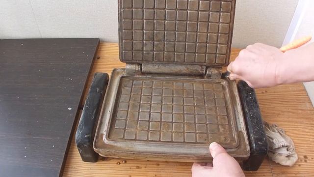Как ЛЕГКО отчистить старую электровафельницу ESTA-2