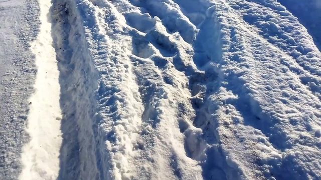 Ваз-2107. Поставил на колеса цепь и катаюсь по снегу. Без помощи Т-40 не обошлось.#ваз#дрифт#снег