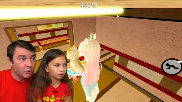 НОВАЯ ПИГГИ КНИГА 2 vs ВАЛЕРИШКА и МАКС! СОБАКА ИГРАЕТ РОБЛОКС! (Piggy Book 2 Roblox) Валеришка Мак