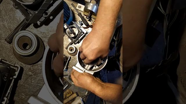 безмасляный компрессор, разборка.