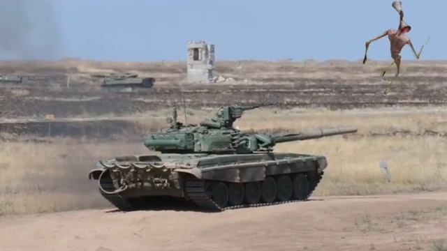 Жесть !!!! сереноголовые пошли гулять по полю и не увидели танк. 1 Часть #Siren head  #сереноголовы