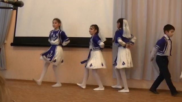 Армянский народный детский  танец  НКО Зауралья.