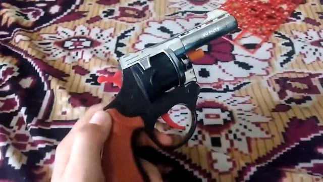 Обзор на пистолет на пистонах