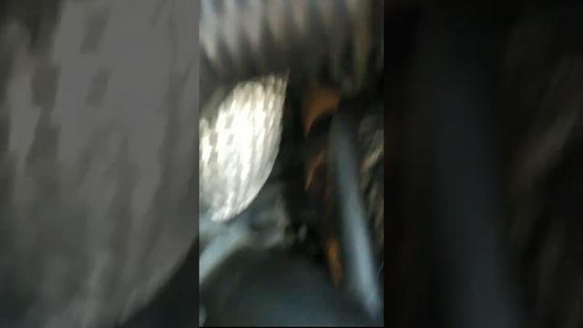 как поменять масленый фильтр на Сузуки гранд Витара 2.0