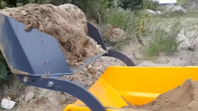 Гусеничный мини-думпер BAUMECH GT-1000