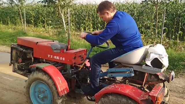 На чешский минитрактор TZ--4K-14 установлен дизельный двигатель автомобиля Фольксваген.