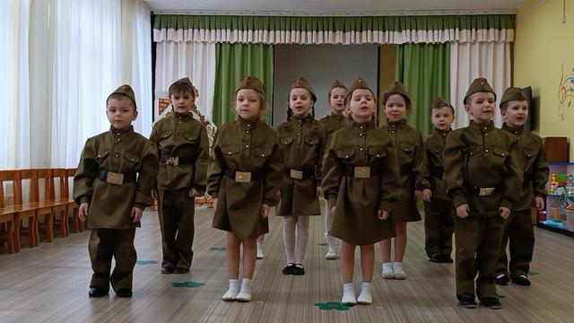 Песня Служить России Слова  Илья Резник Музыка Эдуард Ханок