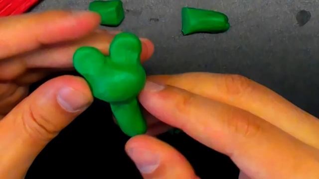 Лепим ЛЯГУШКУ из пластилина / Урок видео лепка для детей