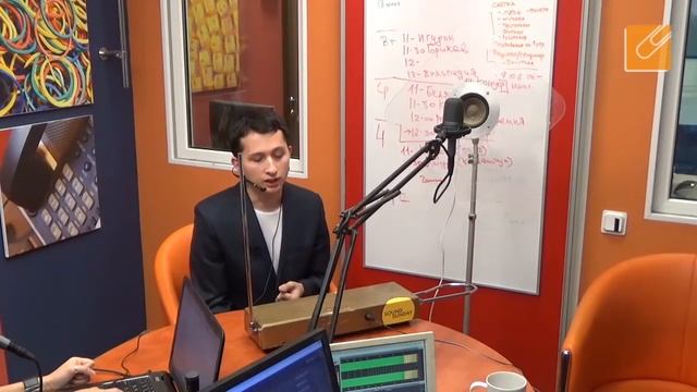 Терменвокс: Как звучит самый необычный инструмент в мире