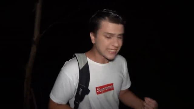 *ОПАСНО* НИКОГДА НЕ ИДИ В ЛЕС К СИРЕНОГОЛОВЫЙ в 3:00 (он существует)