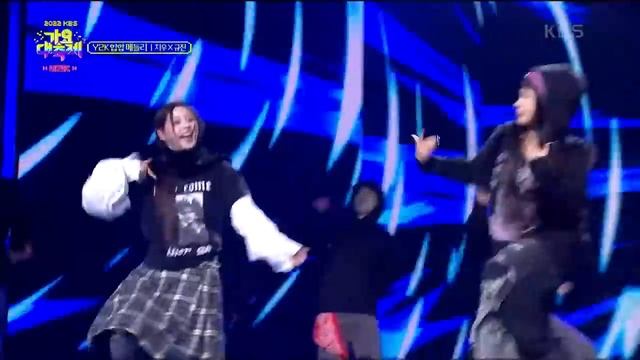 JYP Nation — you in my blurred memories (Jiwoo, kyujin, chaeryeong, Ryujin, Han, Hyunjin, Felix)