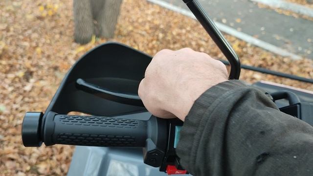 КИТАЙ НА КОНКРЕТНОМ ПОДËМЕ - ------- LINHAI- YAMAHA F 320C - НЕ ОСТАВИТ НИ КОГО РАВНОДУШНЫМ!!!!