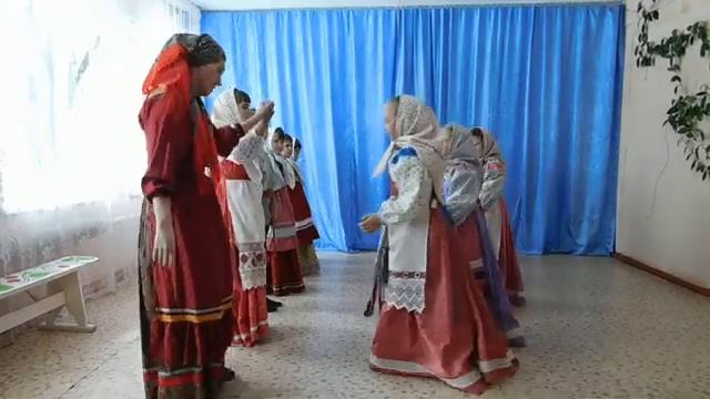 Весенне-летний хоровод "А мы сеяли, сеяли ленок"