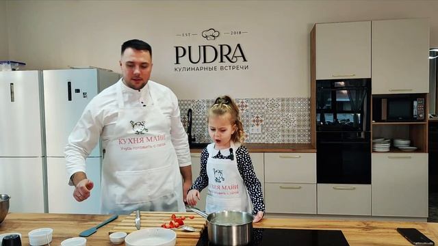 Кухня Майи. Овсяная каша с ягодами