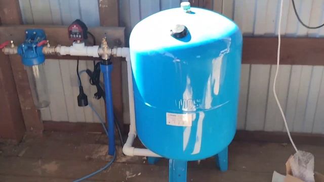 Ставим электронасос погружной Belamos KF 60 и гидроаккумулятор. Мы с водой!#дача #водоснабжение