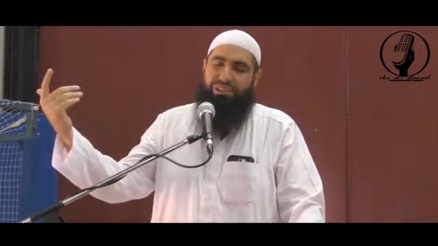 смотрите до конца Мухаммад хоблос отпусти это (очень сильная и эмоциональная хутба)