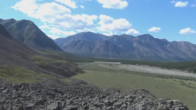 К ледникам Сунтар Хаята 2022г. Часть7 Собственно ледники, начало.