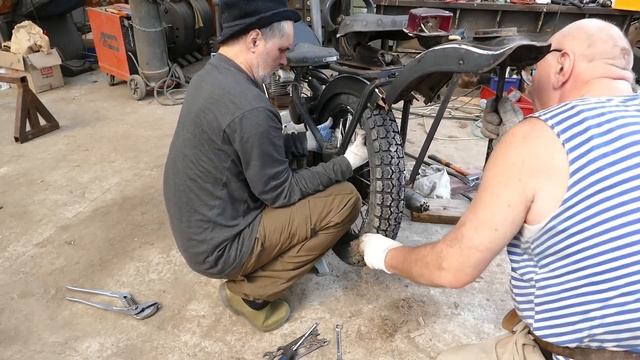 Редкий немецкий мотоцикл из подвала! Старичок удивил не на шутку!