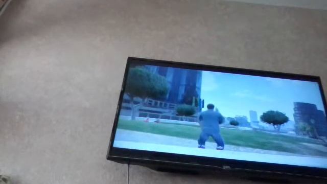 Папа разбил телевизор