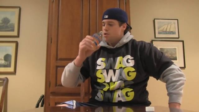 Дегустация напитка CRYSTAL PEPSI 1993 года. (Внимание: блевотная угроза)