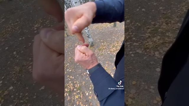 СРОЧНО ЛАЙФХАК! КАК СВИСТЕТЬ РУКАМИ ( ЛАДОНЬЮ) ЛЕГКО И ПРОСТО. + ОБУЧЕНИЕ