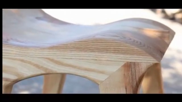 Барный стул.