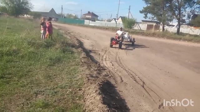 Мотоблок МТЗ с двигателем Weima 13 л.с. в деле.