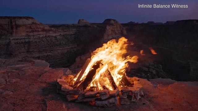 Магия ночи: Каньон, треск костра и бескрайнее звёздное небо | Релакс, уют, звуки природы