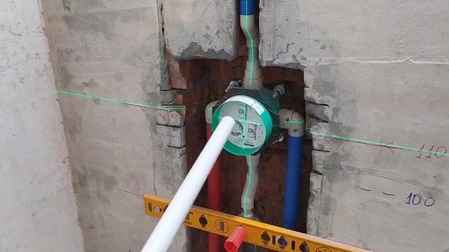 Монтаж встраиваемой душевой системы hansgrohe iBox universal в кирпичной стене