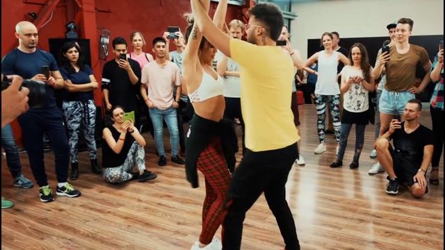 "ОНА"классный КЛИП..БАЧАТА..