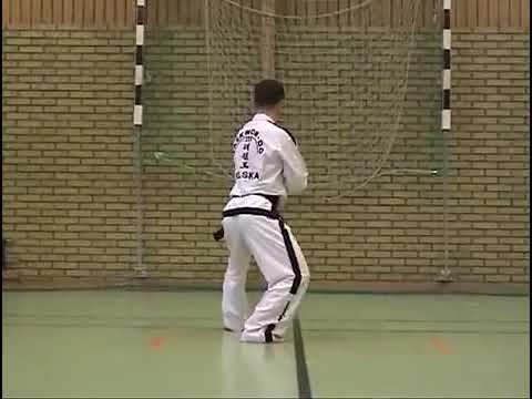 Гэ Бэк видео тхэквондо туль на Черный пояс 1 Дан, хьенг 44 движений, комплекс Ge Beak Tul спорт