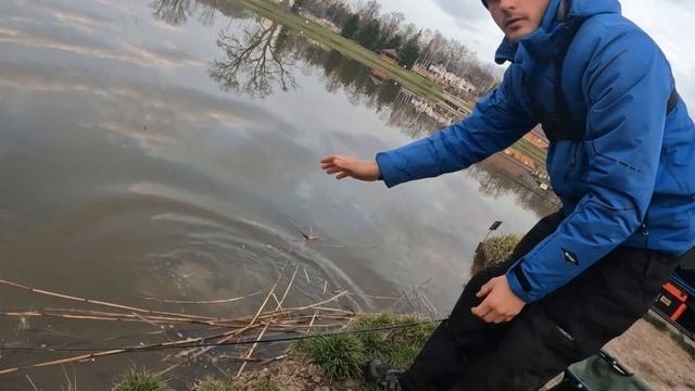 Рыбалка на осетра . Как ловить осетра весной .