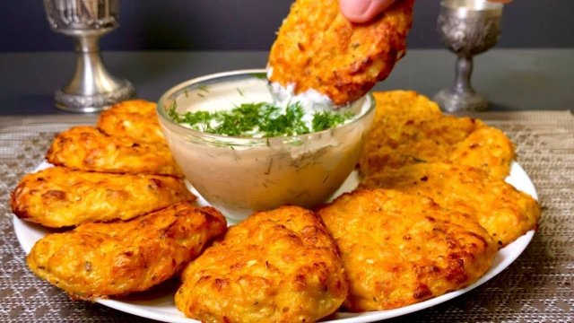 САМЫЕ СОЧНЫЕ КУРИНЫЕ КОТЛЕТЫ. Вкусные и сочные КОТЛЕТЫ ИЗ КУРИНОГО ФАРША на сковороде.