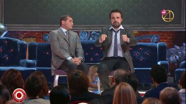 Дуэт имени Чехова. Антон и Лена в авто