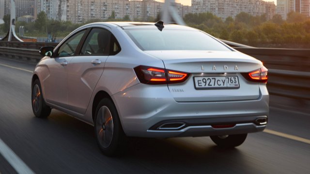 Россияне в 2-3 раза переплачивают за авто. Сравнили цены в Казахстане, Китае, Белоруссии