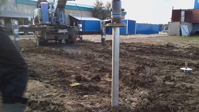 Винтовые сваи - как фундамент для контейнера, киоска, бытовки закручивание и нивелирование