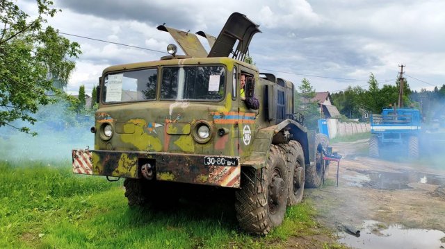 Оживили МАЗ 537 / 25 лет на хранении