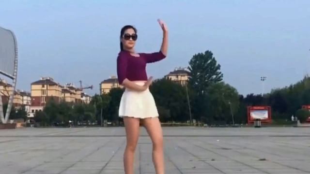 цин цин прекрасно танцует ШАФЛ