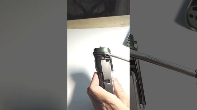 Как заменить аккумулятор в бритве Cronier CR-1224. Разборка.