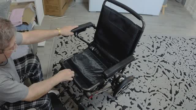 Кресло-коляска Siweeci из Китая