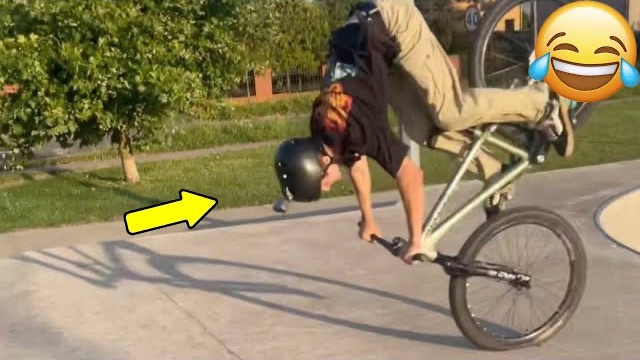 ПОДБОРКА ПРИКОЛОВ Я РЖАЛ ДО СЛЕЗ, ЛУЧШИЕ ПРИКОЛЫ 2025 СМЕШНЫЕ ВИДЕО, ДЕВУШКИ , ПОДБОРКА ПРИКОЛОВ