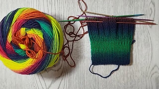 СП" НОСКИ ИЗ ОДНОЙ РАСЦВЕТКИ " НОЯБРЬ// ФОРЗА ФЕСТИВАЛЬ