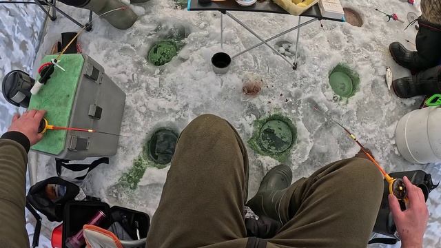 Рыбалка по первому льду, открытие сезона 2025-2026