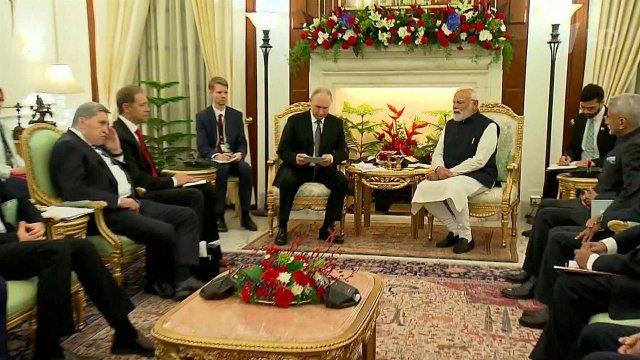 Важнейшие соглашения и контракты подписаны в ходе госвизита Владимира Путина в Индию.