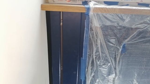 Как крепить последнюю вагонку.  Крепление последнего ряда вагонки. Вагонка на потолке без плинтуса.