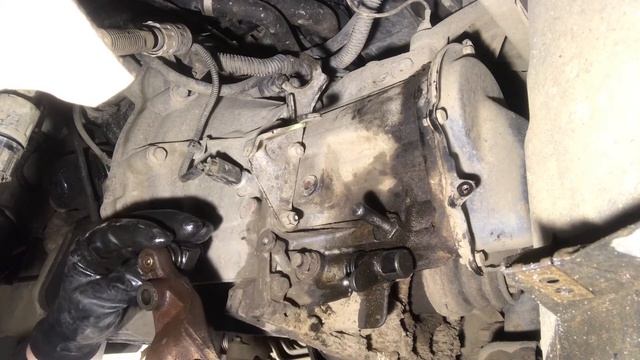 Туго переключается скорость на Ford Focus 2 / РЕМОНТ своими РУКАМИ